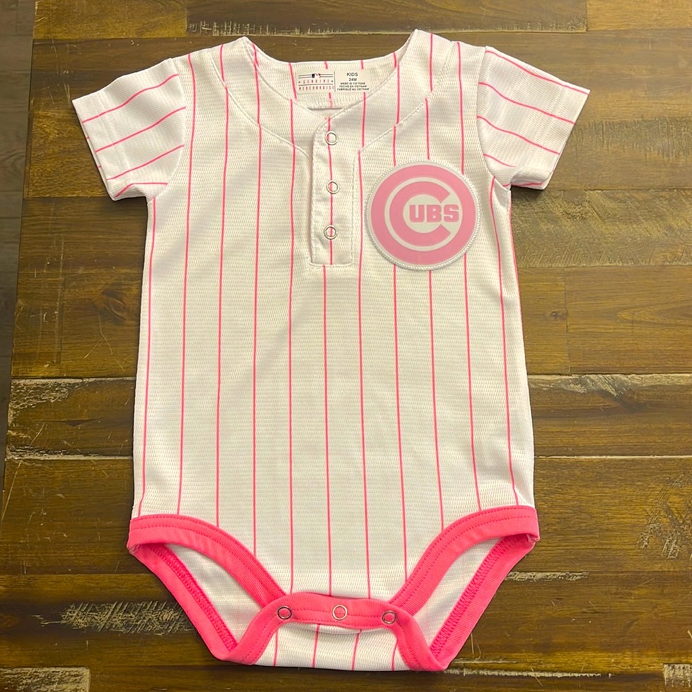 Chicago Cubs pink baseball baby onesie 24 months, brand new, official MLB brand